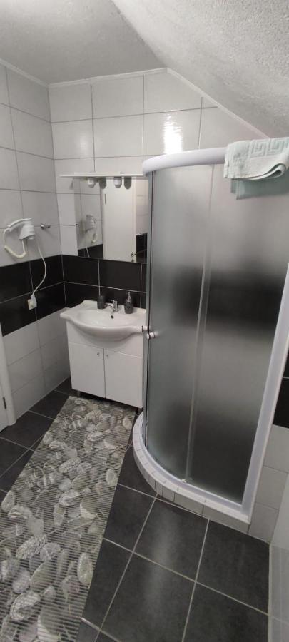 Apartment Gradina كورينيتسا المظهر الخارجي الصورة